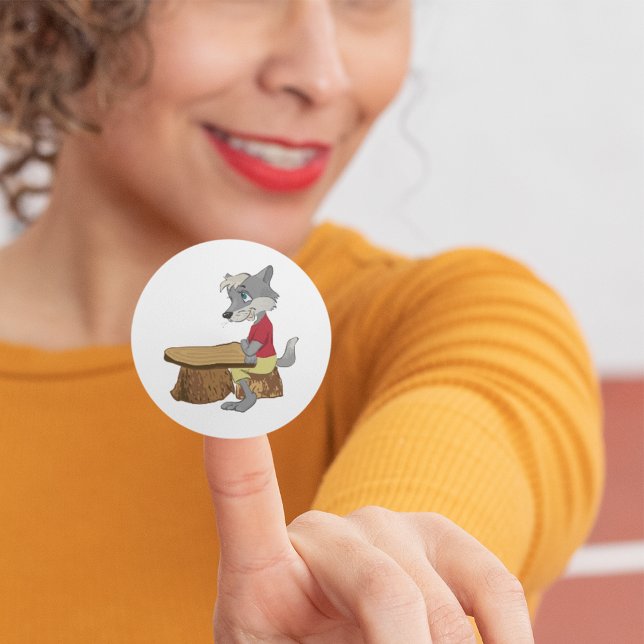 Wolf an einem Tischkleber Runder Aufkleber (Von Creator hochgeladen)