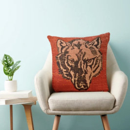 Wolf Head on Red Kissen