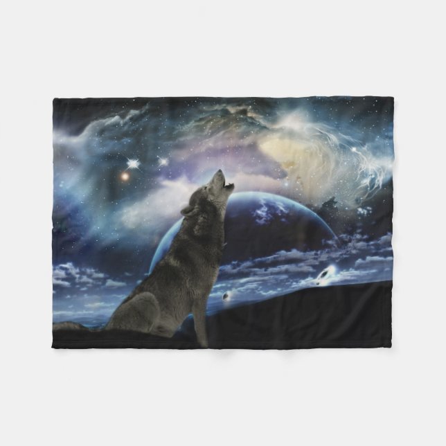 Wolf heult auf dem Mond Fleecedecke (Vorderseite (Horizontal))
