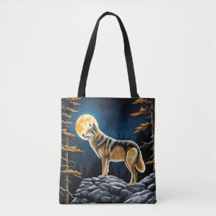 Wolf im Wald mit gelbem Mond