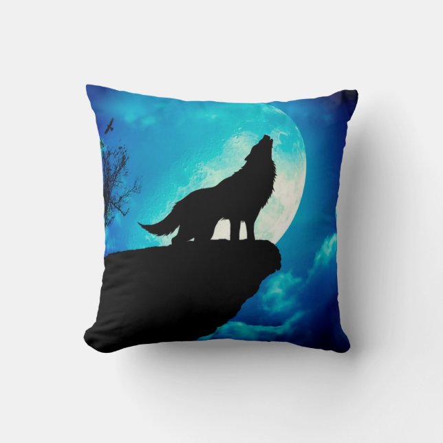 Wolf in der Silhouette heult auf Vollmond Kissen (Vorderseite)
