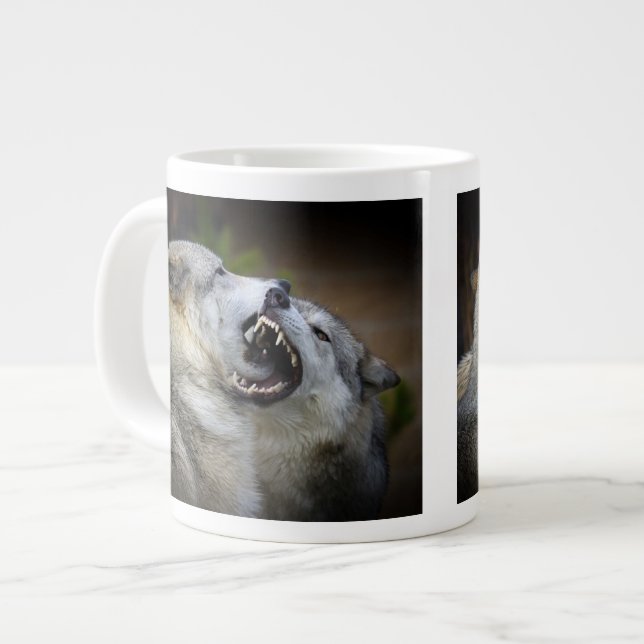 Wolf-Kampf Jumbo-Tasse (Vorderseite Links)