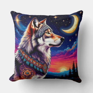 Wolf nachts unter dem Halbmond Kissen