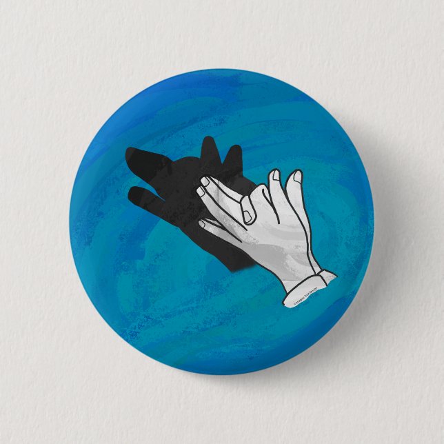 Wolf Shadow on Blue Button (Vorderseite)