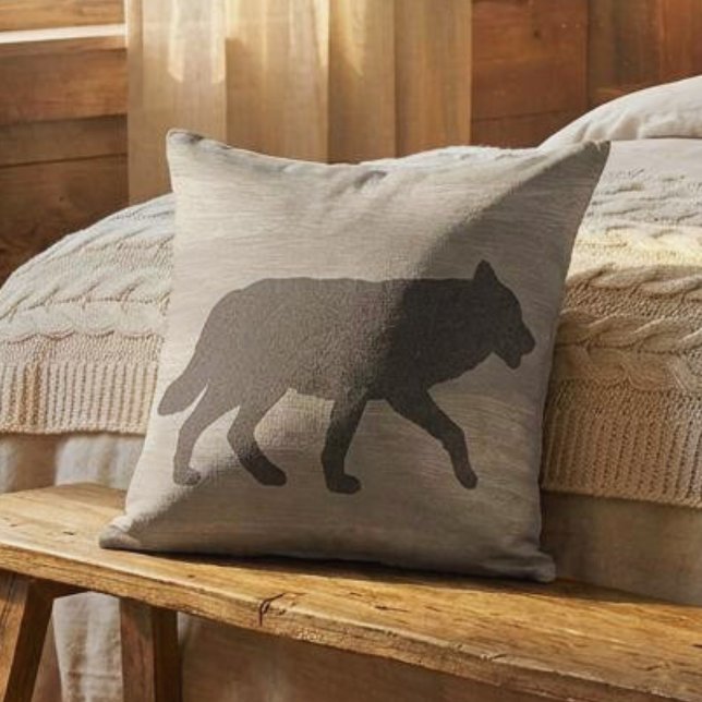 Wolf Silhouette Reversible Throw Pillow Kissen (reversible wolf silhouette mountain cabin throw pillow
)