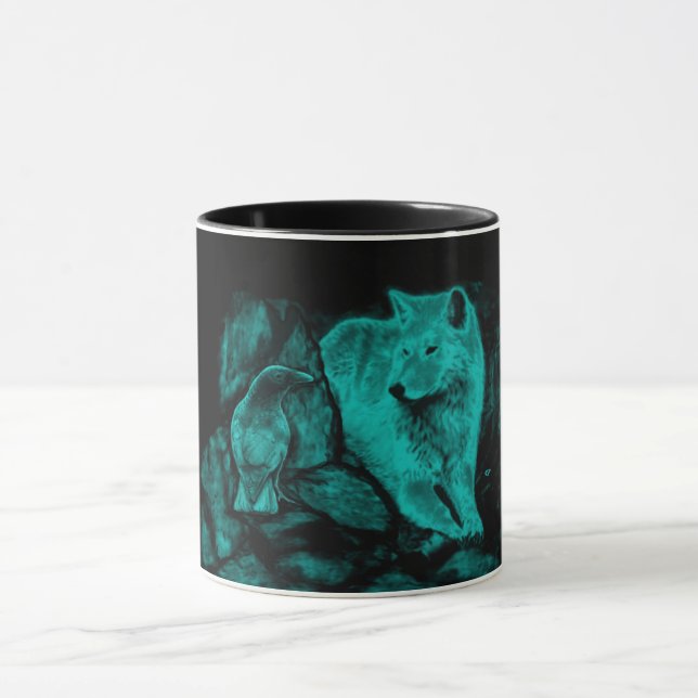 Wolf und Raven in der Nacht Tasse (Zentrum)