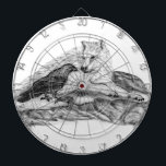 Wolf und Raven Schwarzweiß-Design Dartscheibe<br><div class="desc">Zeichnend Stift von Krisi ArtKSZP</div>