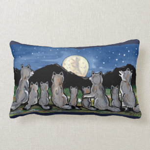 Wolf Wolves Howling auf Moon Night Designer Kissen