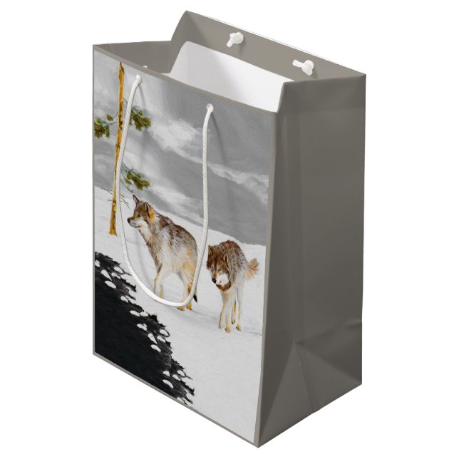 Wölfe in der Schneemalerei - Original Wildlife Art Mittlere Geschenktüte (Vorderseite Schrägansicht)