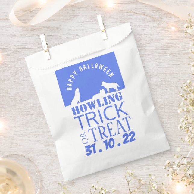 Wolfen im Schnee, glückliches Halloween Geschenktütchen (Ausgeschnitten)