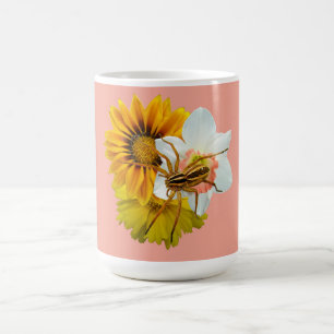 Wolfsspinne auf Blumen Kaffeetasse