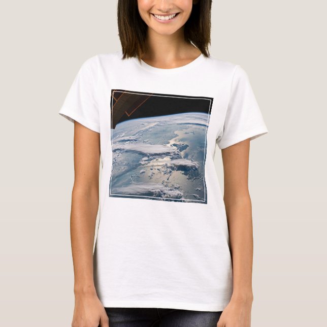 Wolken in Sumatra, Indonesien. T-Shirt (Vorderseite)