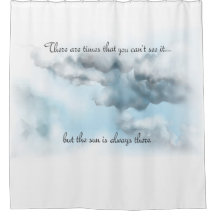 Wolken mit Anführungsduschvorhang