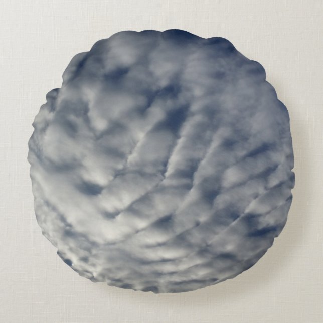 Wolken Rundes Kissen (Vorderseite)