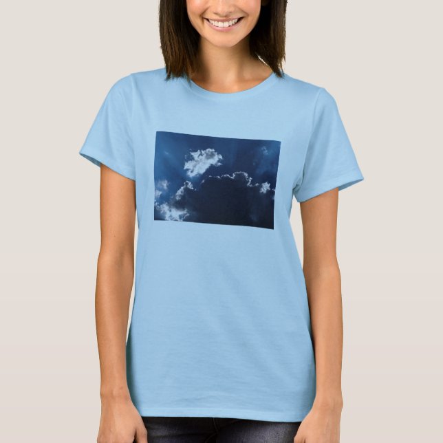 Wolken-Shirt T-Shirt (Vorderseite)
