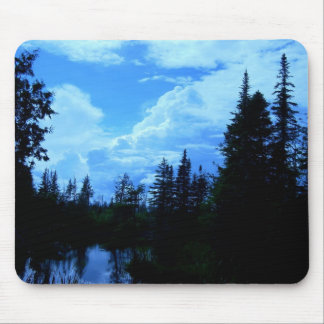 Wolken über Campingplatz in Nordmaine Mousepad