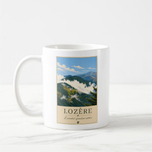 Wolken über dem Bergwald Kaffeetasse