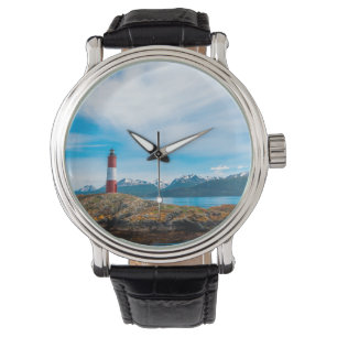 Wolken über dem Leuchtturm in der Nähe von Ushuaia Armbanduhr