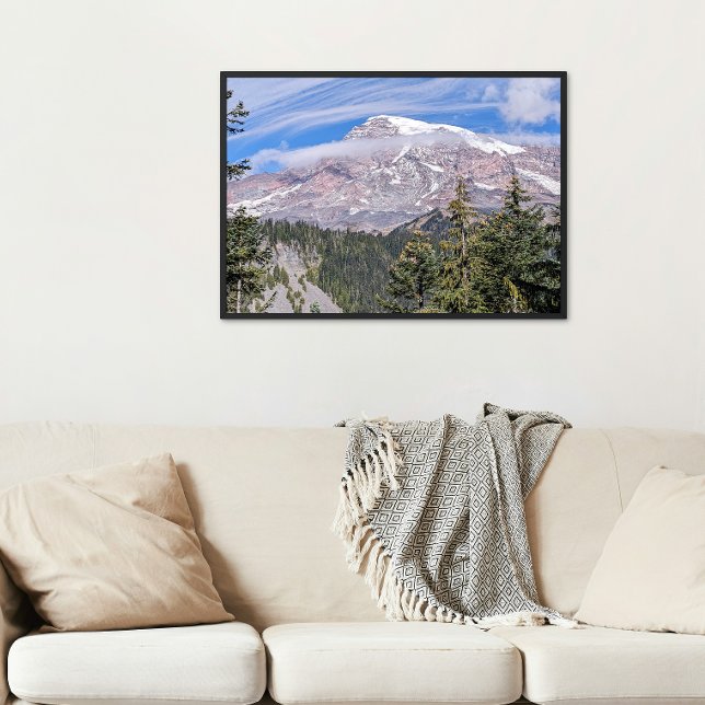 Wolken über Mount Rainier - Landschaftspanorama Fotodruck (In Situ (Framed))