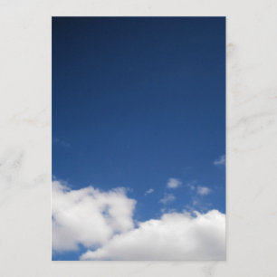 Wolken und Blauer Himmel Einladung