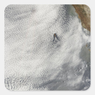 Wolkenbrüche und Ruhm vor der Insel Guadalupe Quadratischer Aufkleber