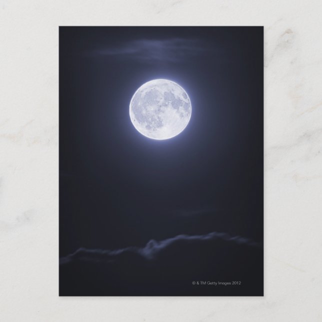Wolkendecke Vollmond Postkarte (Vorderseite)