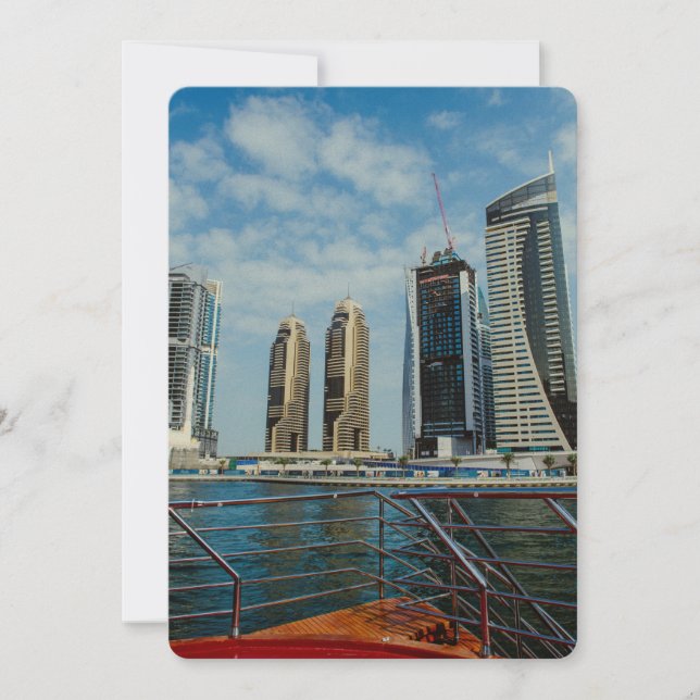 Wolkenkratzer im Hafen von Dubai (Vorderseite)