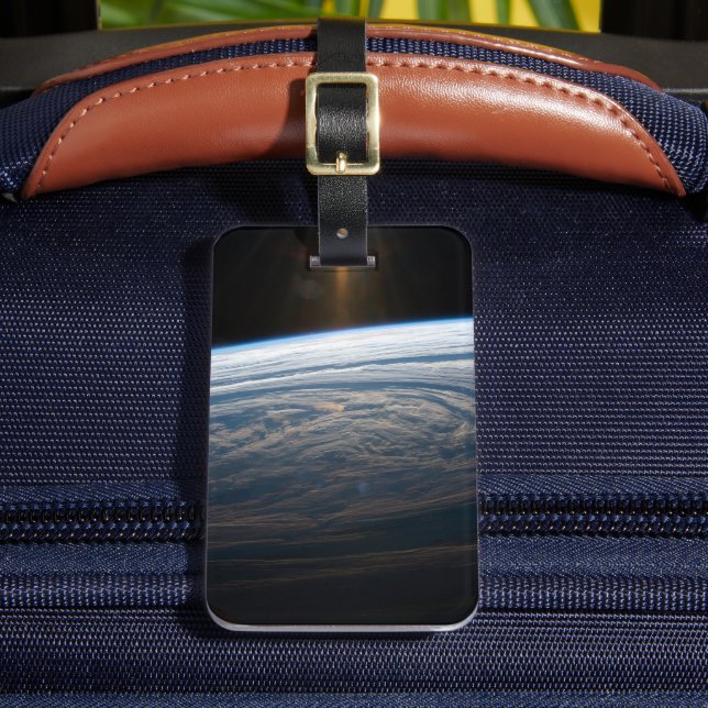 Wolkenkratzer im Südindischen Ozean. Gepäckanhänger (Vorderseite Insitu 2)