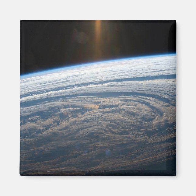 Wolkenkratzer im Südindischen Ozean. Magnet (Vorne)