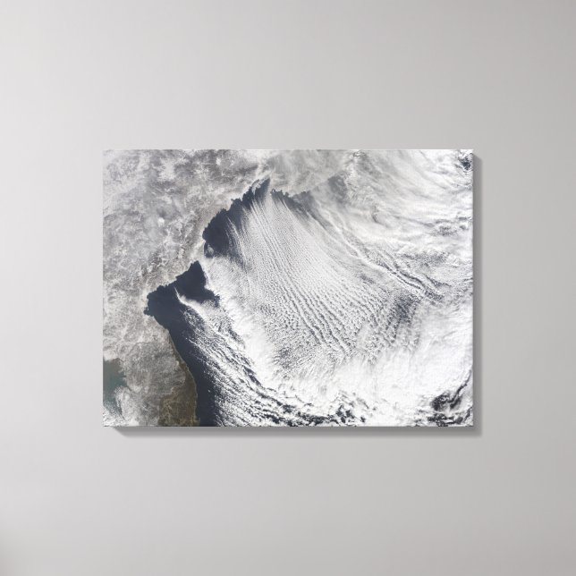 Wolkenkratzer über dem japanischen Meer Leinwanddruck (Vorderseite)