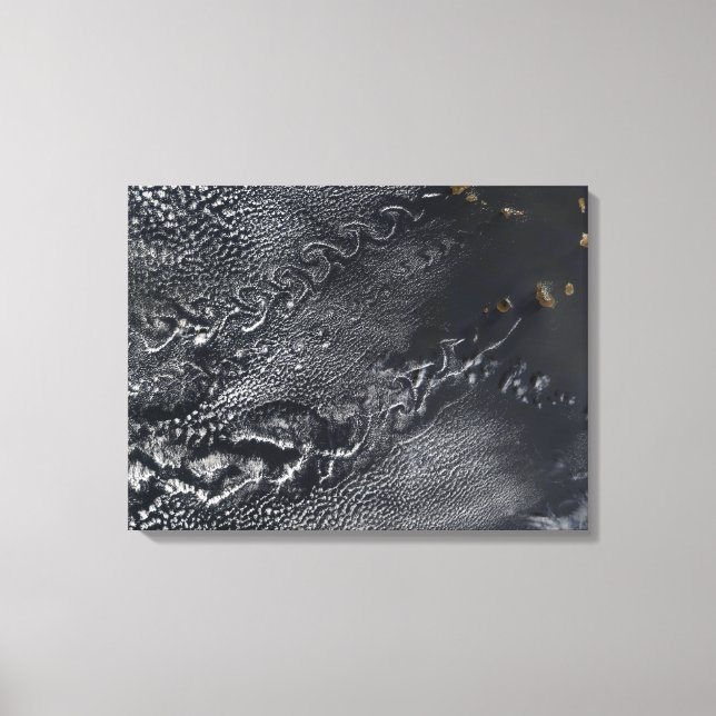 Wolkenkratzer über den Kapverdischen Inseln Leinwanddruck (Vorderseite)