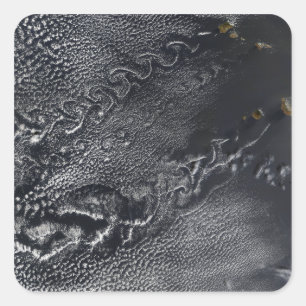 Wolkenkratzer über den Kapverdischen Inseln Quadratischer Aufkleber