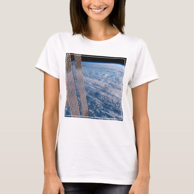Wolkenkratzer- und Korallenmeere. T-Shirt (Vorderseite)