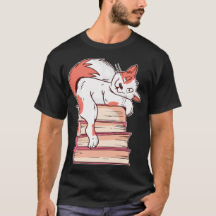 Wollengarn mit Nadeln. T-Shirt