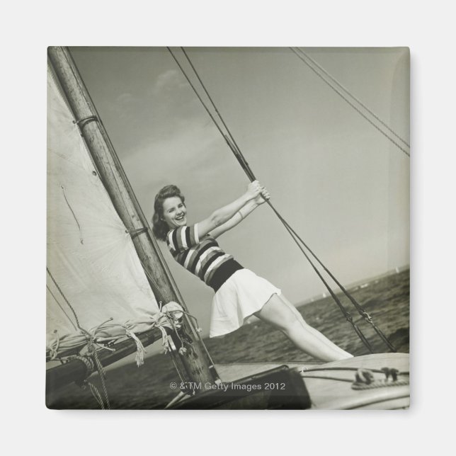 Woman Holding Rigging on Yacht Magnet (Vorne)