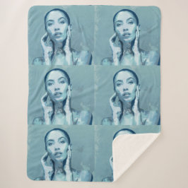 "Woman in Blue" Premium Canvas Sherpadecke