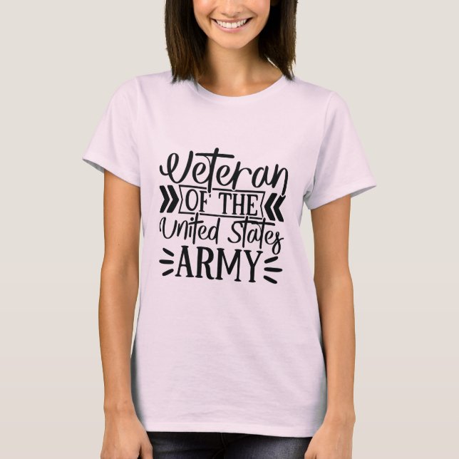 Woman's Army Veteran Proud Military T-Shirt (Vorderseite)