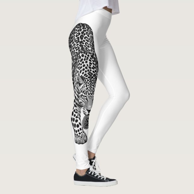 Women’s Leopard Leggings – Bold & Stylish (Rechts)