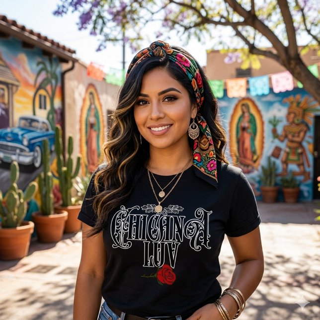 Womens Chicana Liebe T-Shirt (Von Creator hochgeladen)