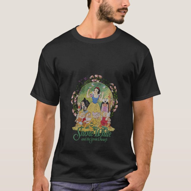 Womens Disney Snow White Group Shot Classic Poster T-Shirt (Vorderseite)