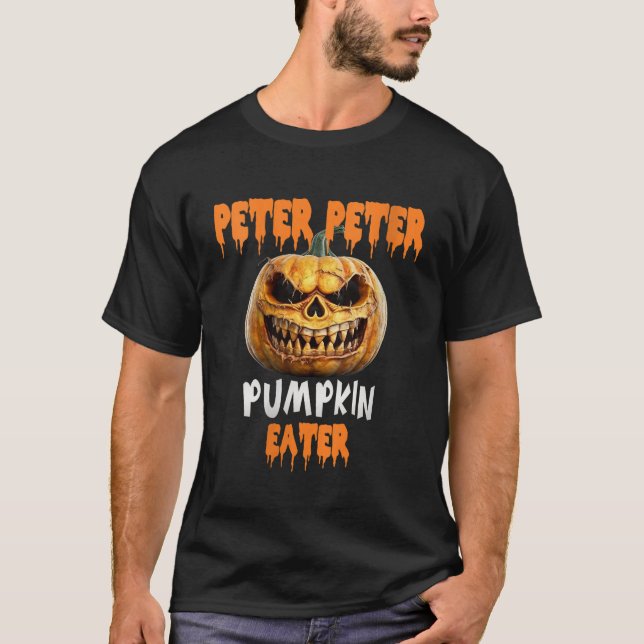 Womens Halloween Funny Peter Pumpkin Eater VNeck 2 T-Shirt (Vorderseite)