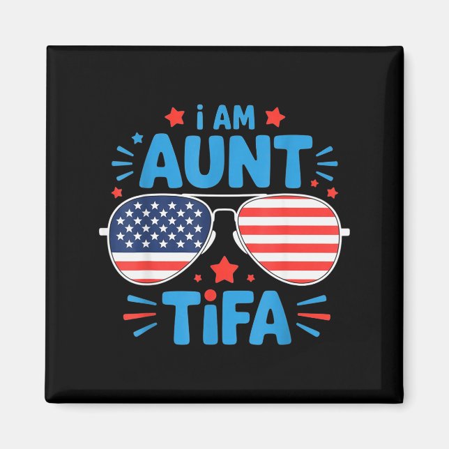 Womens I Am Aunt Tifa Tee  Magnet (Vorne)