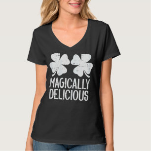Womens Naughty Kleeblatts Magisch Delicious St Pa T-Shirt