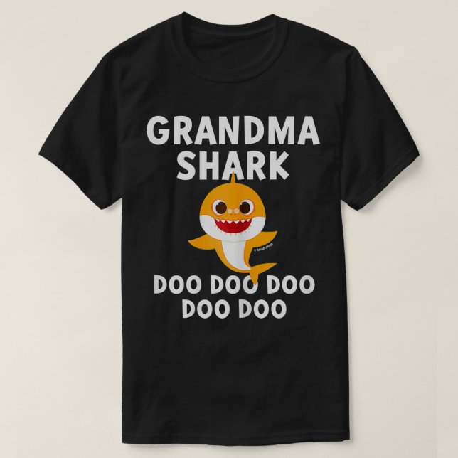 Womens Pinkfong Grandma Shark Offiziell T-Shirt (Design vorne)