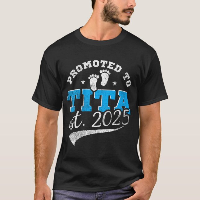Womens Promoted To Tita 2025 New Filino Aunt Vinta T-Shirt (Vorderseite)