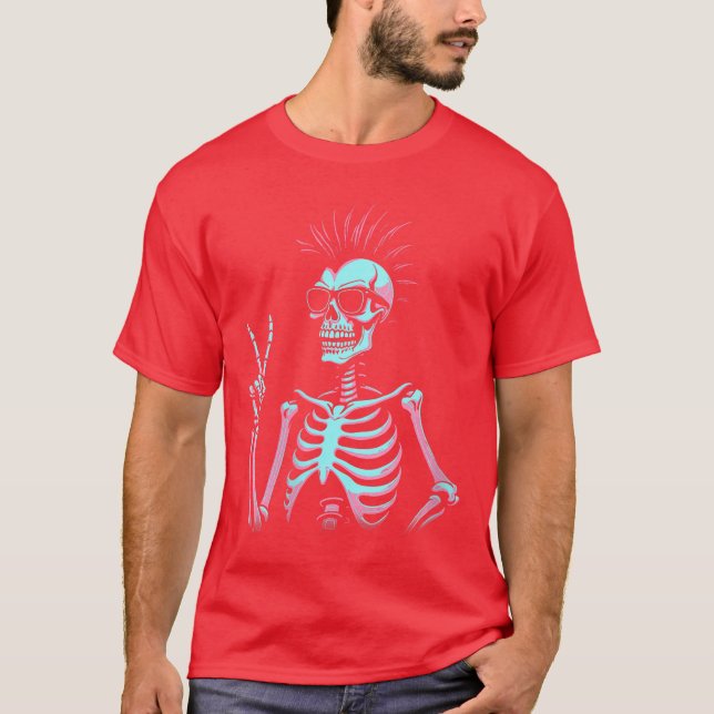 Womens Punk Rock Skeleton with Retro Vibes Goth Ro T-Shirt (Vorderseite)