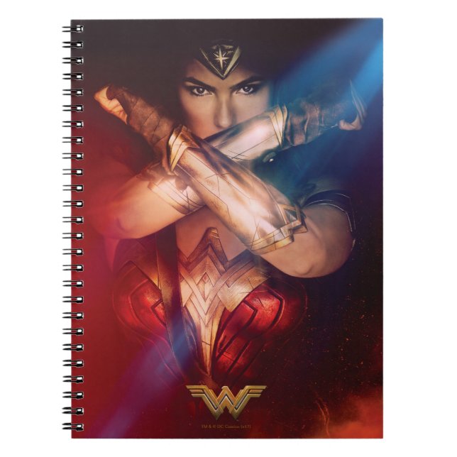 Wonder Woman Blockierung mit Armbändern Notizblock (Vorderseite)