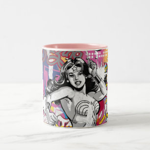 Wonder Woman Collage 3 Zweifarbige Tasse