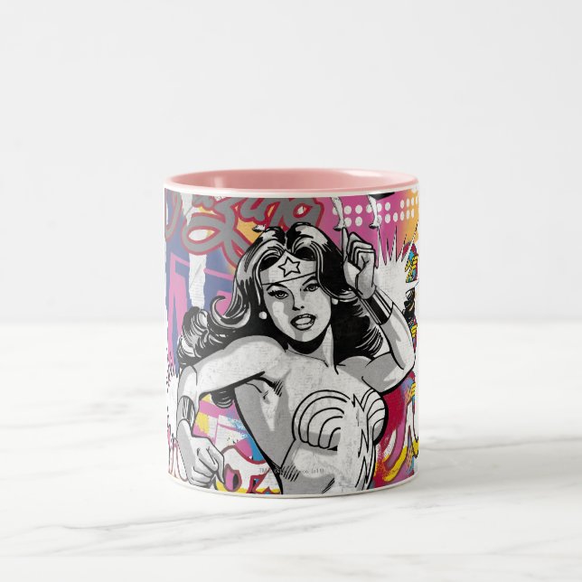 Wonder Woman Collage 3 Zweifarbige Tasse (Mittel)