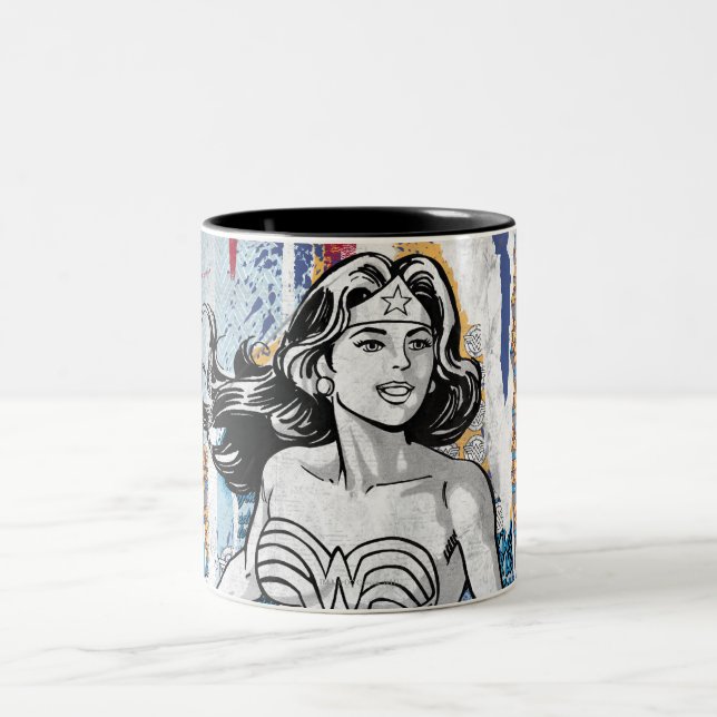Wonder Woman Collage 4 Zweifarbige Tasse (Mittel)